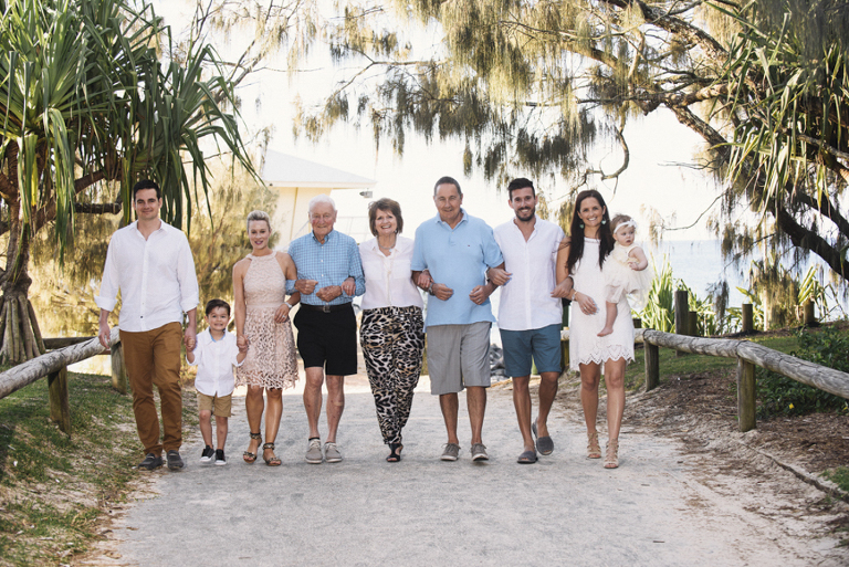 noosa beach family photographer, noosa hinterland family photographer, family portraits noosa phill jackson, large family groups on beach photographer phill jackson,Noos main beach family portraits, sunshine beach family portraits, noosa river family portraits,