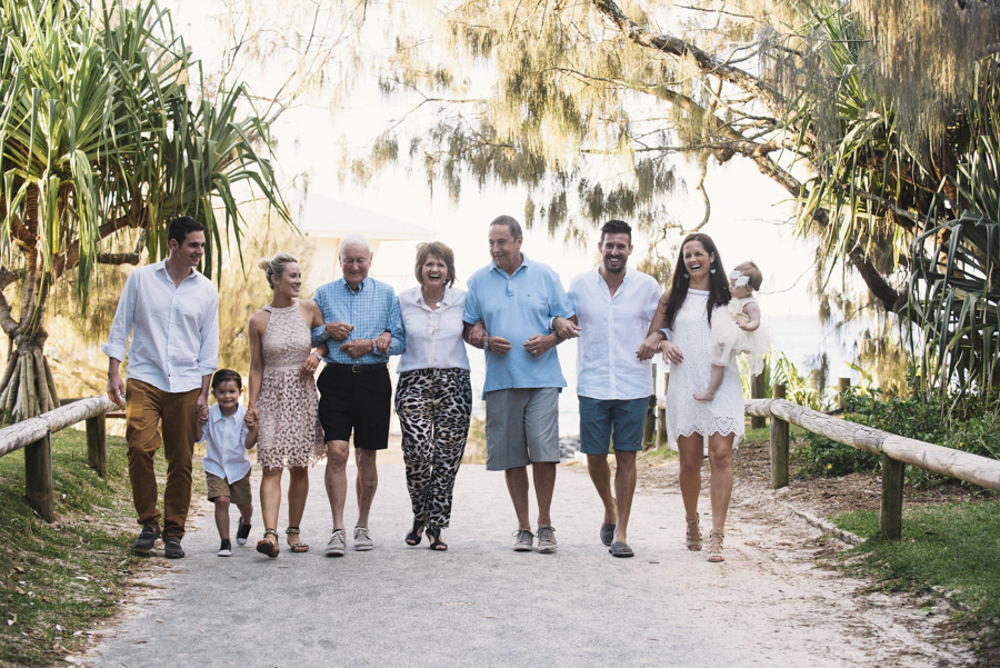 noosa beach family photographer, noosa hinterland family photographer, family portraits noosa phill jackson, large family groups on beach photographer phill jackson,Noos main beach family portraits, sunshine beach family portraits, noosa river family portraits,