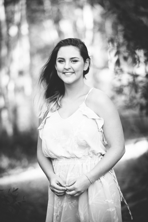 noosa beach family photographer, noosa hinterland family photographer, family portraits noosa phill jackson, large family groups on beach photographer phill jackson,Noos main beach family portraits, sunshine beach family portraits, noosa river family portraits,