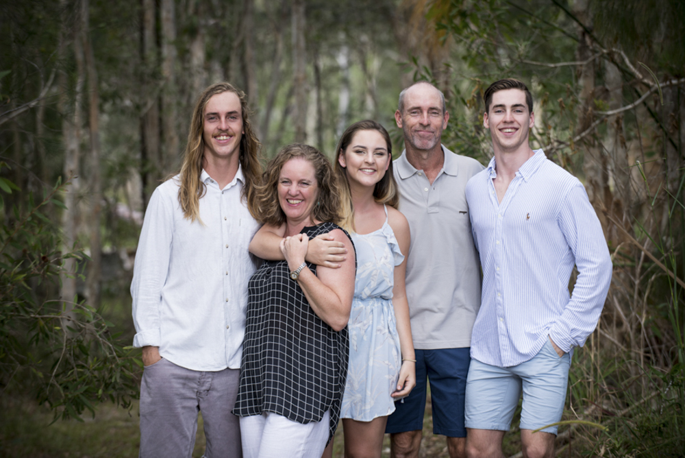 noosa beach family photographer, noosa hinterland family photographer, family portraits noosa phill jackson, large family groups on beach photographer phill jackson,Noos main beach family portraits, sunshine beach family portraits, noosa river family portraits,