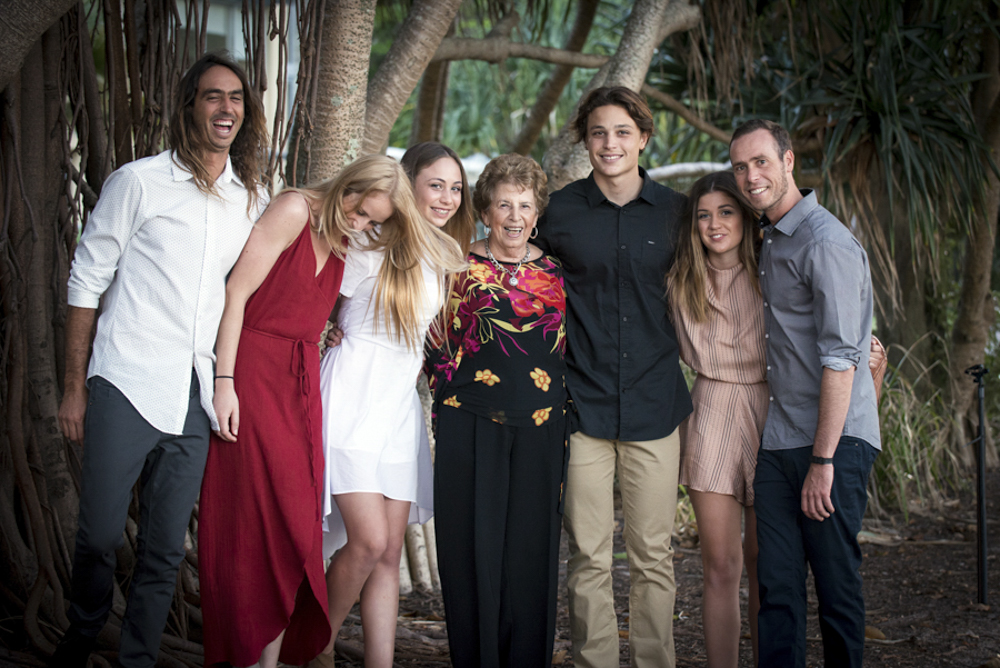 noosa beach family photographer, noosa hinterland family photographer, family portraits noosa phill jackson, large family groups on beach photographer phill jackson,Noos main beach family portraits, sunshine beach family portraits, noosa river family portraits,
