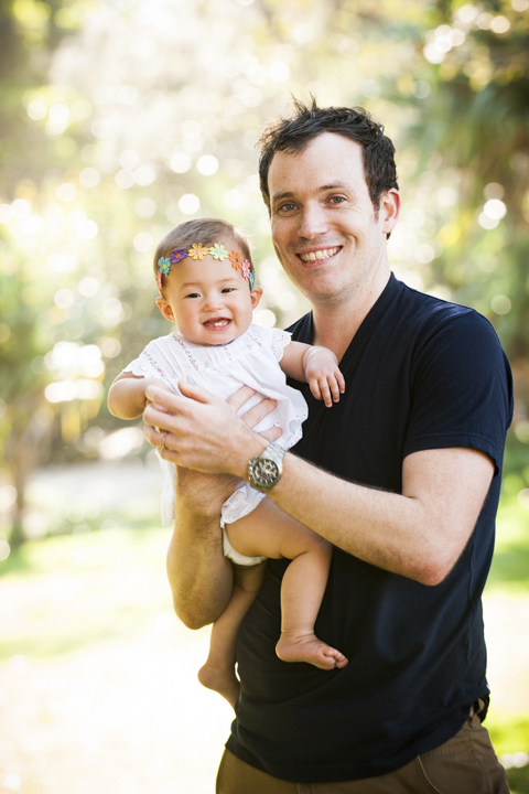 noosa beach family photographer, noosa hinterland family photographer, family portraits noosa phill jackson, large family groups on beach photographer phill jackson,Noos main beach family portraits, sunshine beach family portraits, noosa river family portraits,