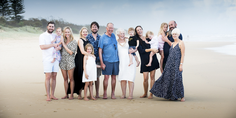 noosa beach family photographer, noosa hinterland family photographer, family portraits noosa phill jackson, large family groups on beach photographer phill jackson,Noos main beach family portraits, sunshine beach family portraits, noosa river family portraits,