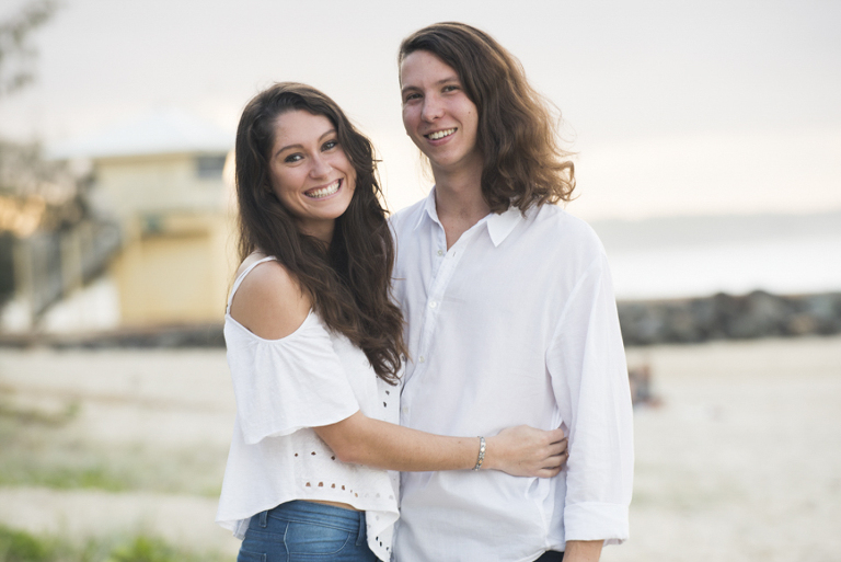 noosa beach family photographer, noosa hinterland family photographer, family portraits noosa phill jackson, large family groups on beach photographer phill jackson,Noos main beach family portraits, sunshine beach family portraits, noosa river family portraits,