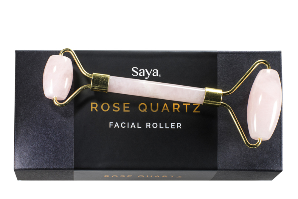 product photography for saya noosa, noosa product photographer phill jackson, studio noosa photographer phill jackson, product photographer noosa, deep etch photographer noosa, white back ground product photographer noosa,