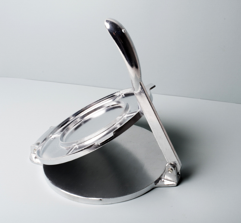 product photography for TM essentials studio product photography noosa studio, product photographer noosa, product studio photographer noosa , noosa studio photographer, food product photographer noosa, thermomix equipment photographer sunshine coast, catalogue photography noosa, website content photographer noosa