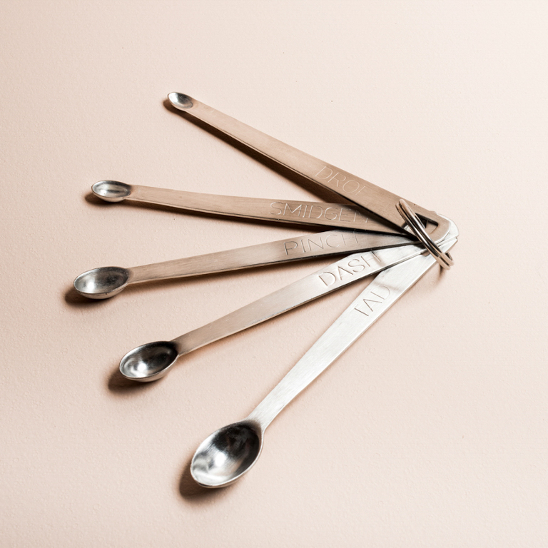 product photography for TM essentials studio product photography noosa studio, product photographer noosa, product studio photographer noosa , noosa studio photographer, food product photographer noosa, thermomix equipment photographer sunshine coast, catalogue photography noosa, website content photographer noosa