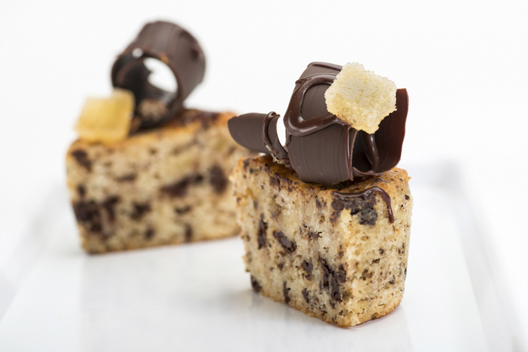 food photography for Fionas fancies noosa junction, food photographer noosa, cake photographer noosa, pastry photographer , noosa hospitality photographer phill jackson,