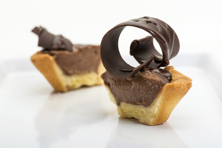 food photography for Fionas fancies noosa junction, food photographer noosa, cake photographer noosa, pastry photographer , noosa hospitality photographer phill jackson,