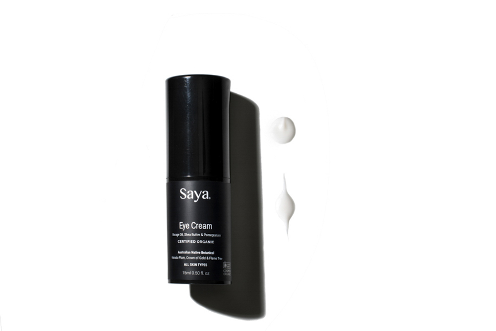 product photography for saya noosa, noosa product photographer phill jackson, studio noosa photographer phill jackson, product photographer noosa, deep etch photographer noosa, white back ground product photographer noosa,
