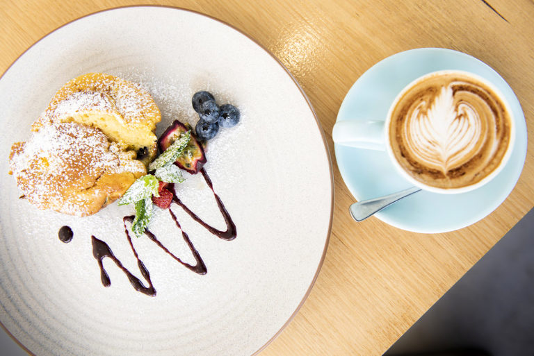 food and interior photography for barefoot bar and grill Gympie terrace noosavile, food photographer noosa phill jackson, food photographer Phill JACKSON Noosa photographer, Corporate photographer Noosa Phill Jackson, editorial noosa photographer, tourism photographer Noosa