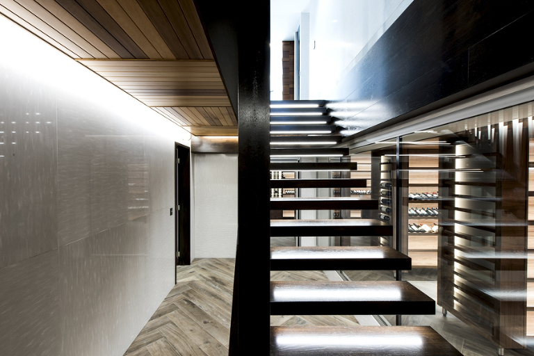 architectural photographer phill Jackson Noosa photographer, architectural photographer phill jackson, interior design photographer phill jackson , builders show home photographer phill jackson, award winning architectural designed home Noosa to Brisbane client robin payne and rui rosa, architecture photographer noosa to brisbane,