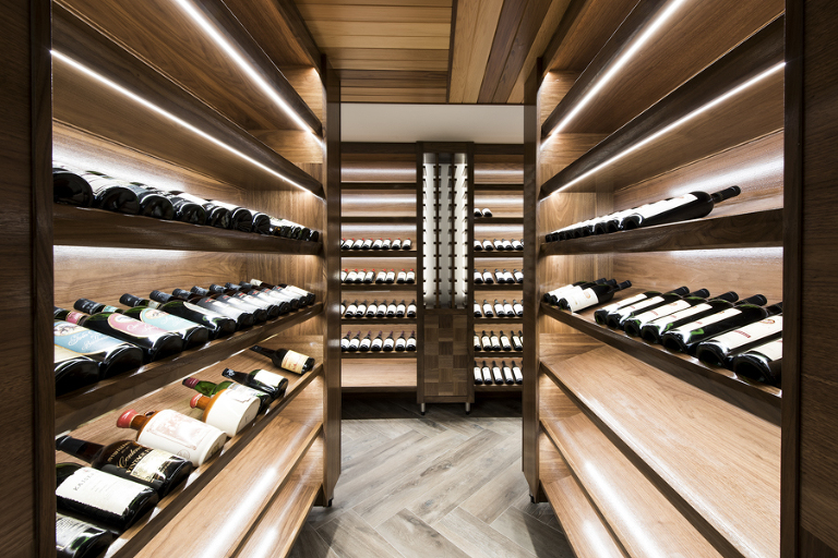 architectural photographer phill Jackson Noosa photographer, architectural photographer phill jackson, interior design photographer phill jackson , builders show home photographer phill jackson, award winning architectural designed home Noosa to Brisbane client robin payne and rui rosa, architecture photographer noosa to brisbane,