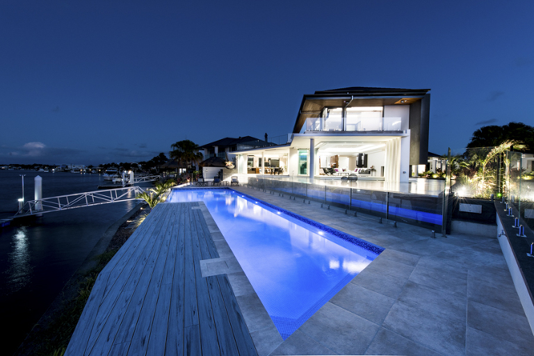 architectural photographer phill Jackson Noosa photographer, architectural photographer phill jackson, interior design photographer phill jackson , builders show home photographer phill jackson, award winning architectural designed home Noosa to Brisbane client robin payne and rui rosa, architecture photographer noosa to brisbane,