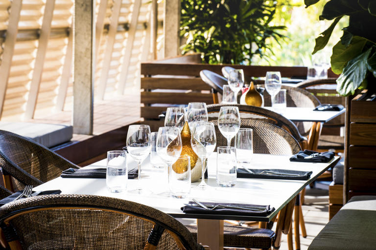 resort photography noosa peppers resort, resort photographer noosa, noosa interior photographer, lifestyle photographer phill jackson noosa,