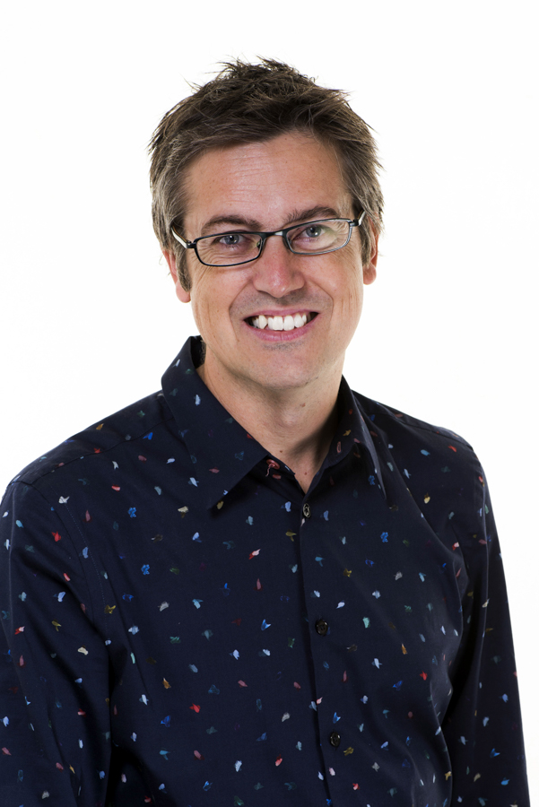 corporate portraits of doctors at noosa medical centre, corporate portrait photographer noosa