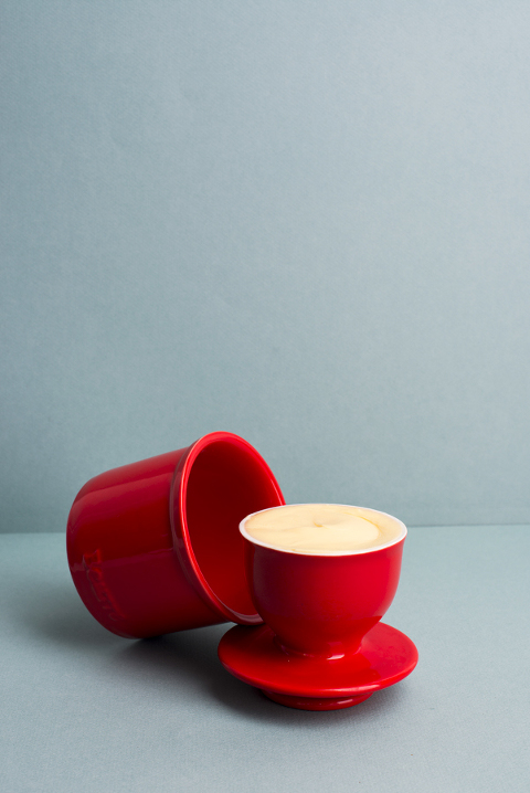 Lifestyle product photographer noosa, TM essential Lifestyle photography for advertising, product photography Noosa Studio, Noosa product photographer phill Jackson