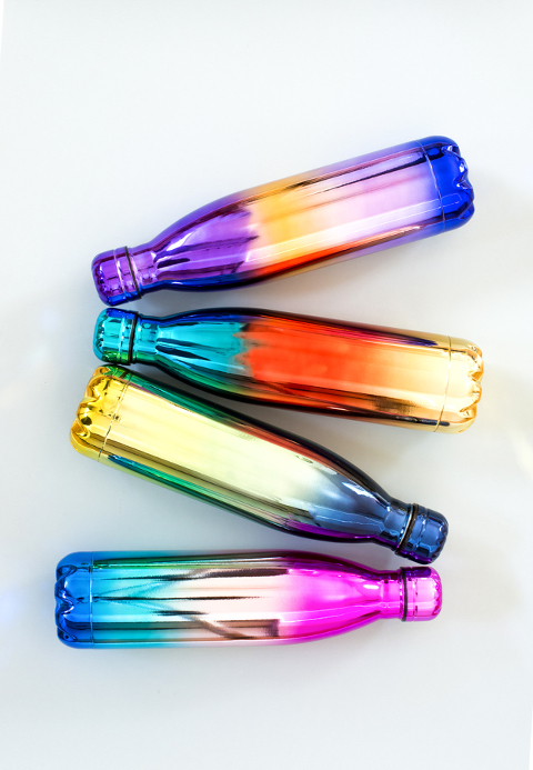 Lifestyle product photographer noosa, TM essential Lifestyle photography for advertising, product photography Noosa Studio, Noosa product photographer phill Jackson