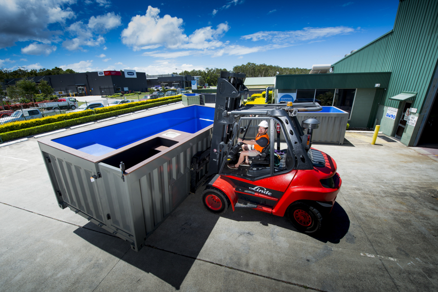 corporate photography for Linde & coolum container pools, PR photography Noosa, corporate photography noosa, Business profile photography Linde photographer phill jackson Noosa