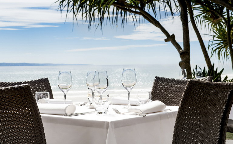 sails restaurant noosa, Sails noosa view to beach photo, Sails noosa food & drink photographer Phill Jackson