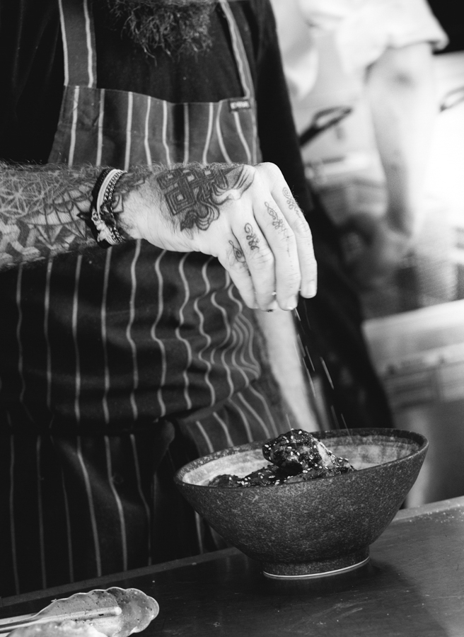 Chef cooking Rice boi Mooloolaba , phill jackson food photographer