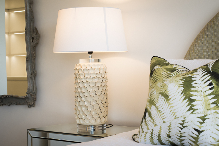 airbnb photography for Noosa penthouse apartment, stays style photography for executive penthouse apartment, Interior design photographer phill jackson Noosa