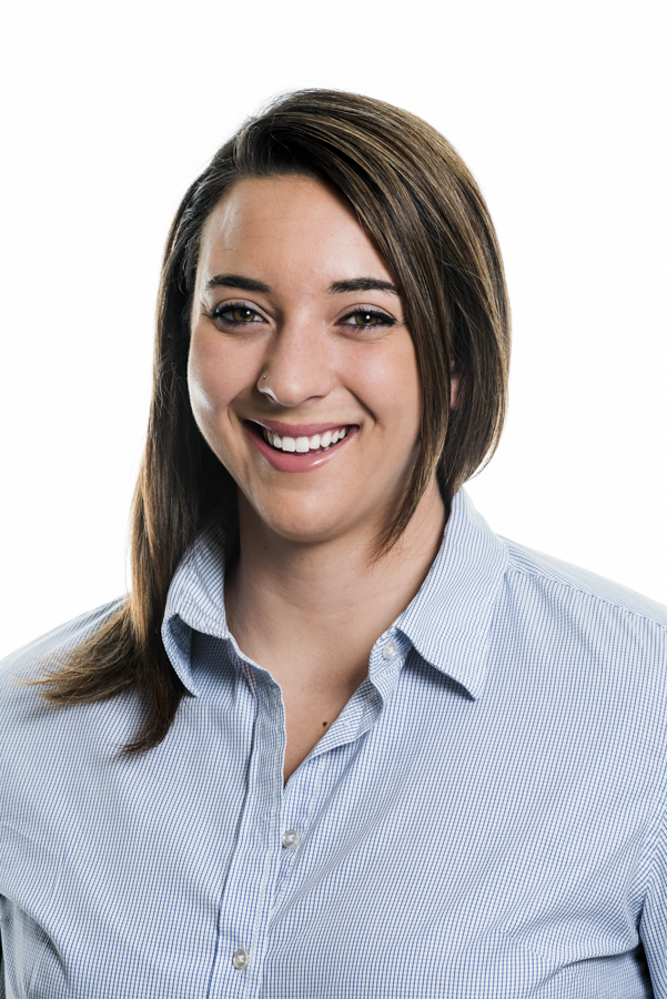 corporate head shots, head & shoulder portraits , Head shots noosa, phill jackson noosa corporate head shot photographer.