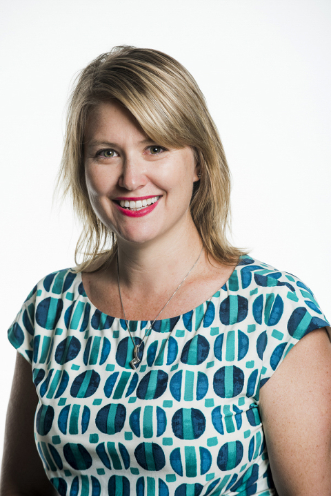 corporate head shots, head & shoulder portraits , Head shots noosa, phill jackson noosa corporate head shot photographer.