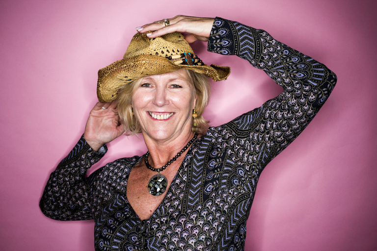 portraits ladies over 55, award winning portraits, Portraits of mature women, Studio and location portraits of women over 55 years,