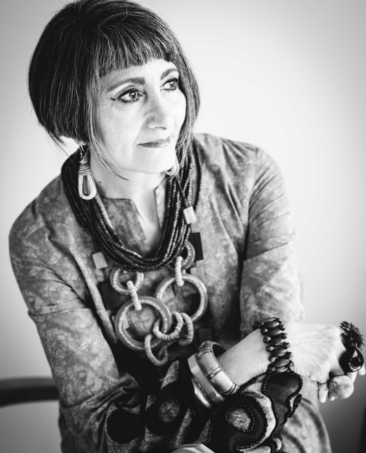 portraits ladies over 55, award winning portraits, Portraits of mature women, Studio and location portraits of women over 55 years,