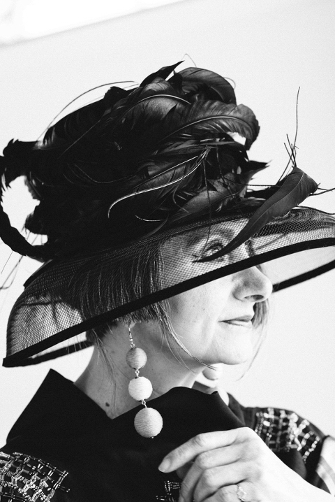 portraits ladies over 55, award winning portraits, Portraits of mature women, Studio and location portraits of women over 55 years,